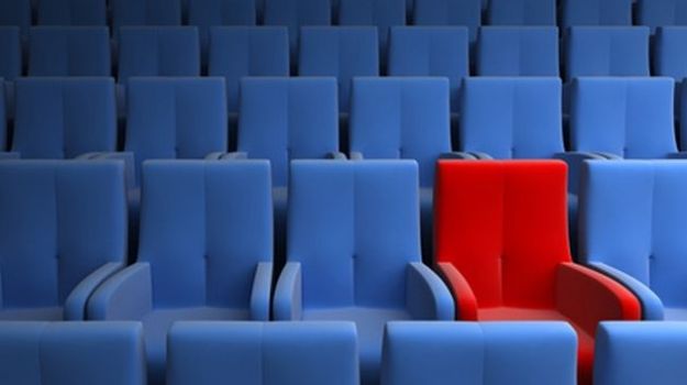 fobia-sociale-cause-sintomi-rimedi